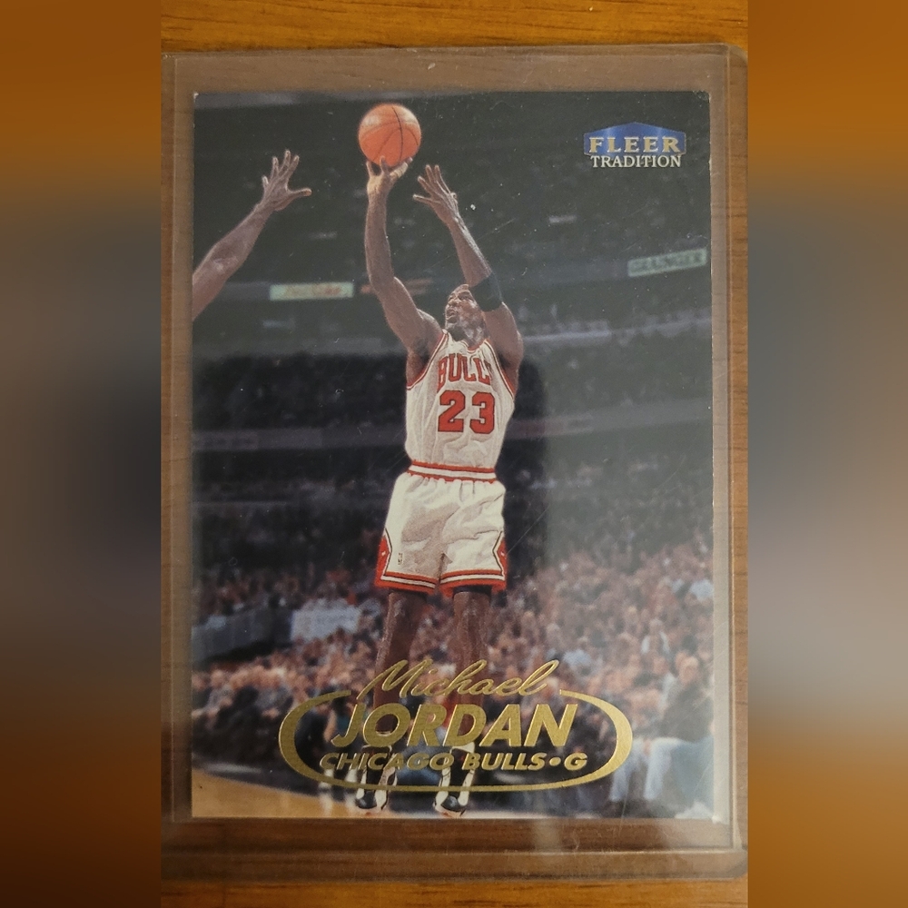1998 Fleer Tradition #23 Michael Jordan